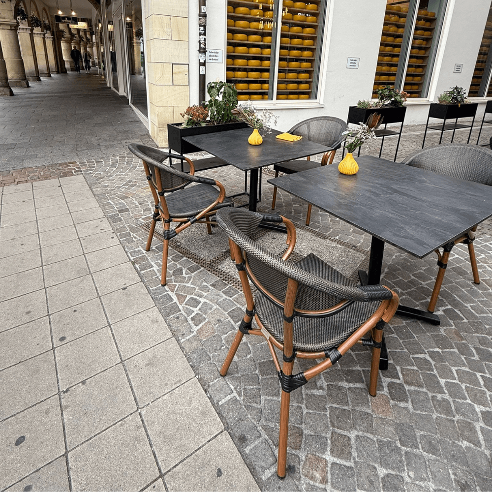 Referenz 1 Terrassenstuhl Rom.png