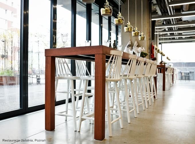 holzbarhocker-hbh-bst-5910-referenz.jpg